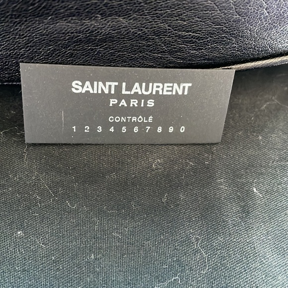 See photos - Picture 6 of 11